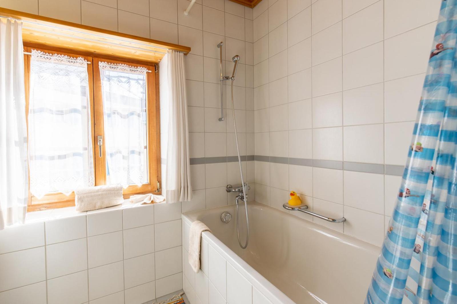 Apartament Chasa Tredeschin Scuol Zewnętrze zdjęcie