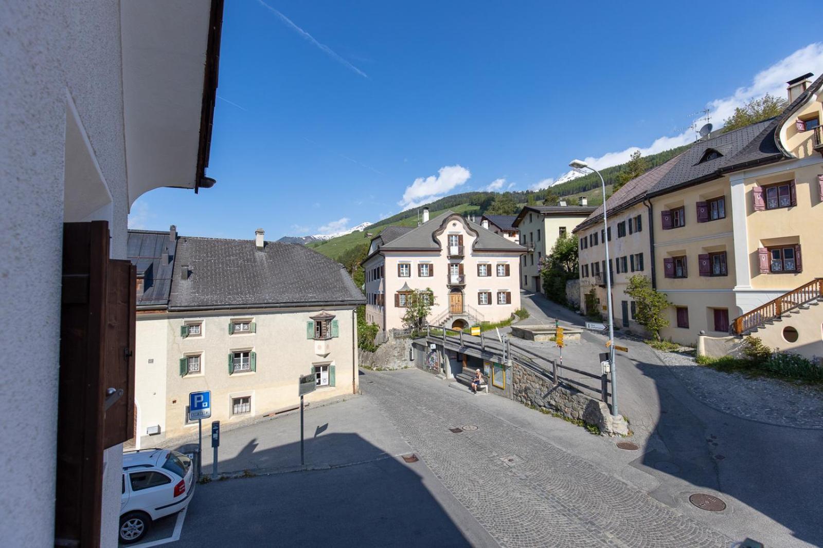 Apartament Chasa Tredeschin Scuol Zewnętrze zdjęcie